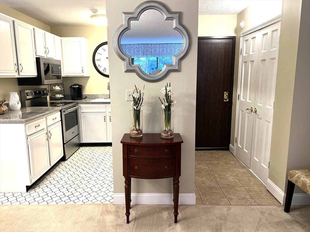 Condominium at 875 John Fitch Hwy # 33, Fitchburg MA 01420, Fitchburg, photo 3 of 21