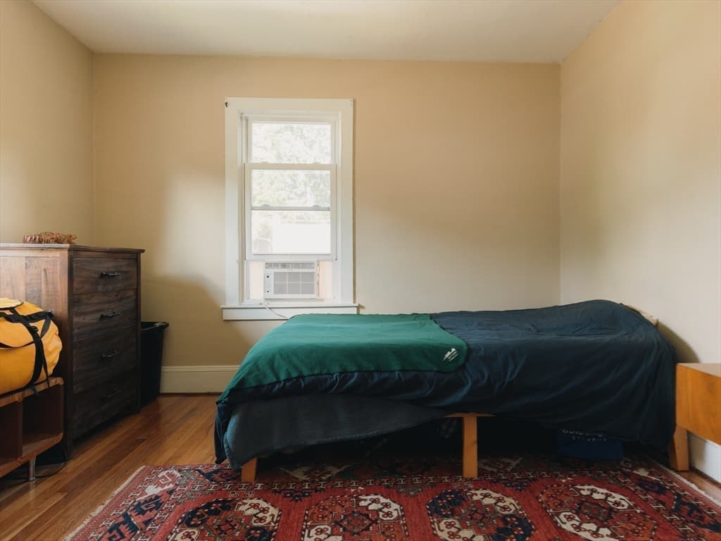 8 Liberty Street, Holyoke MA 01040 photo 22