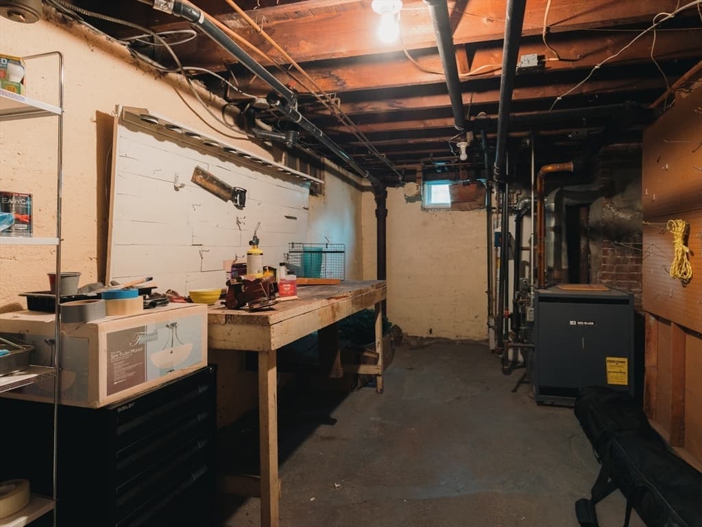 8 Liberty Street, Holyoke MA 01040 photo 34