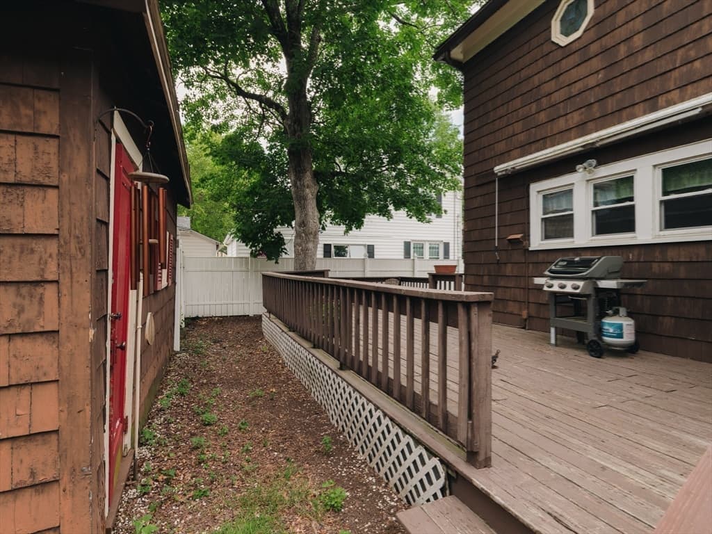 8 Liberty Street, Holyoke MA 01040 photo 31