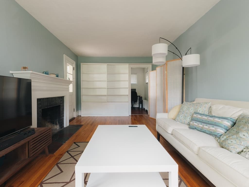 8 Liberty Street, Holyoke MA 01040 photo 8
