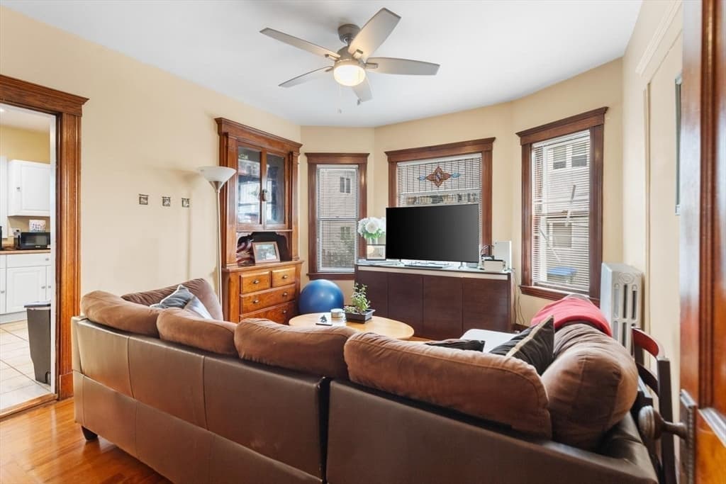 7 Yale St, Medford MA 02155 photo 23
