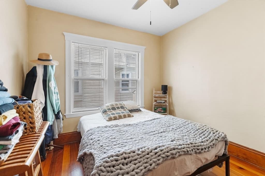 7 Yale St, Medford MA 02155 photo 24
