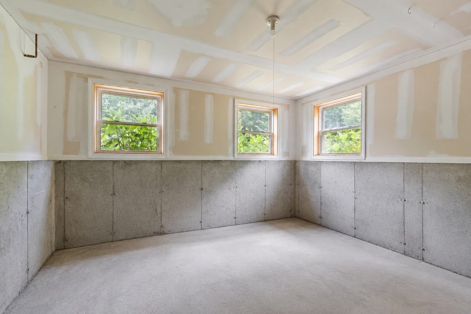 Single Family Residence at 153 Moosehorn Rd, New Salem MA 01355, New Salem, photo 23 of 42