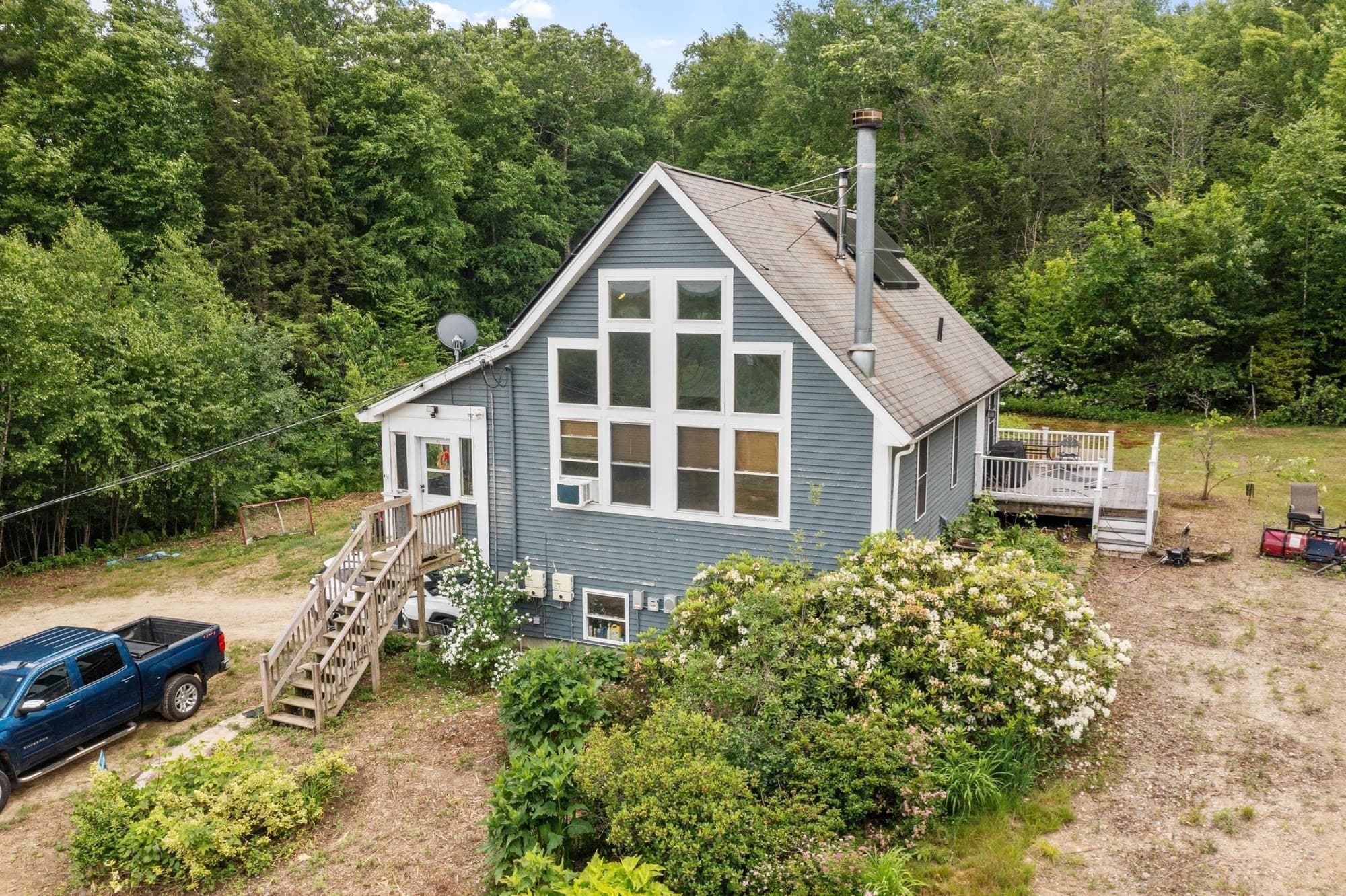 153 Moosehorn Rd, New Salem MA 01355