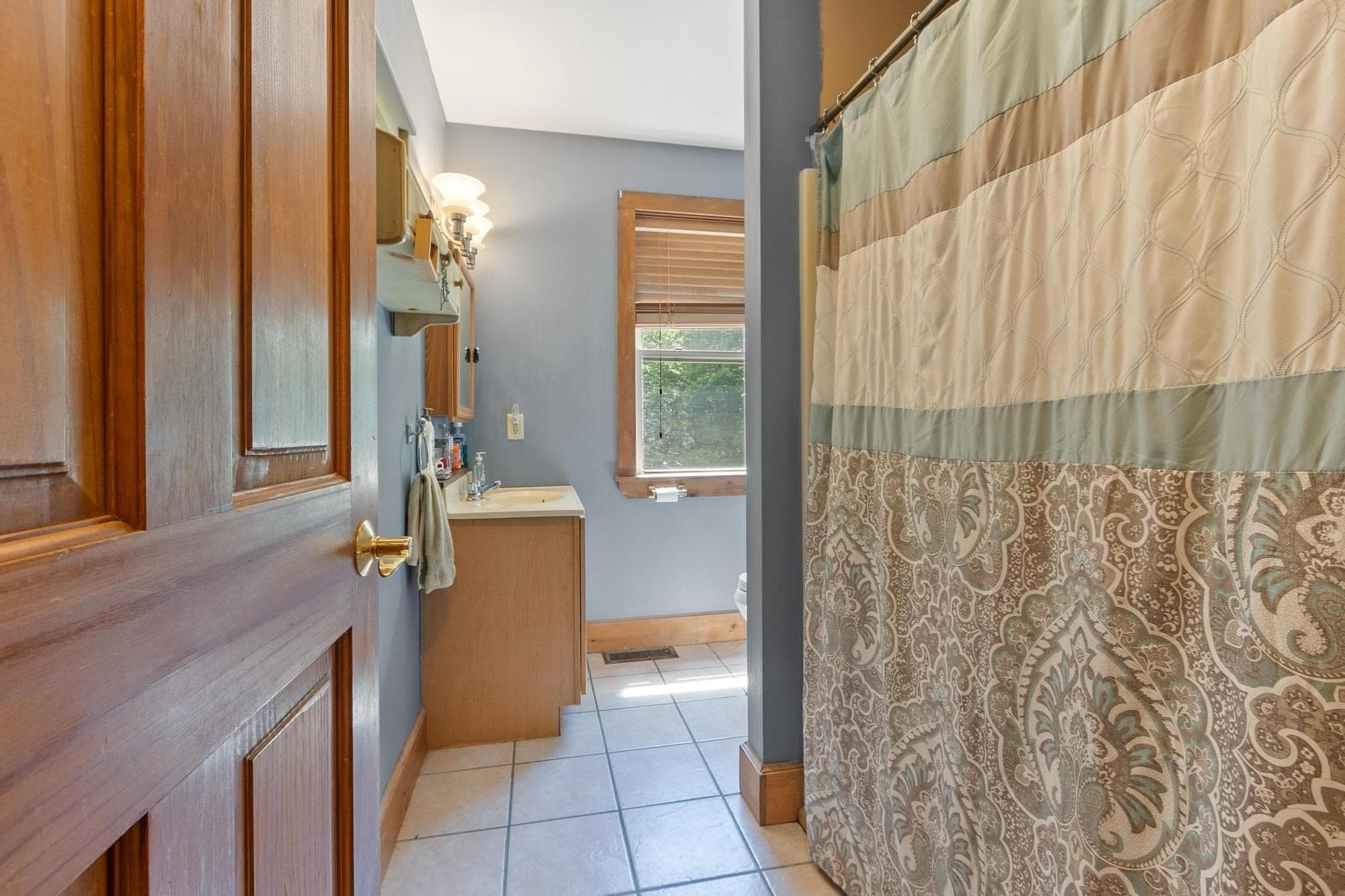 Single Family Residence at 153 Moosehorn Rd, New Salem MA 01355, New Salem, photo 14 of 42