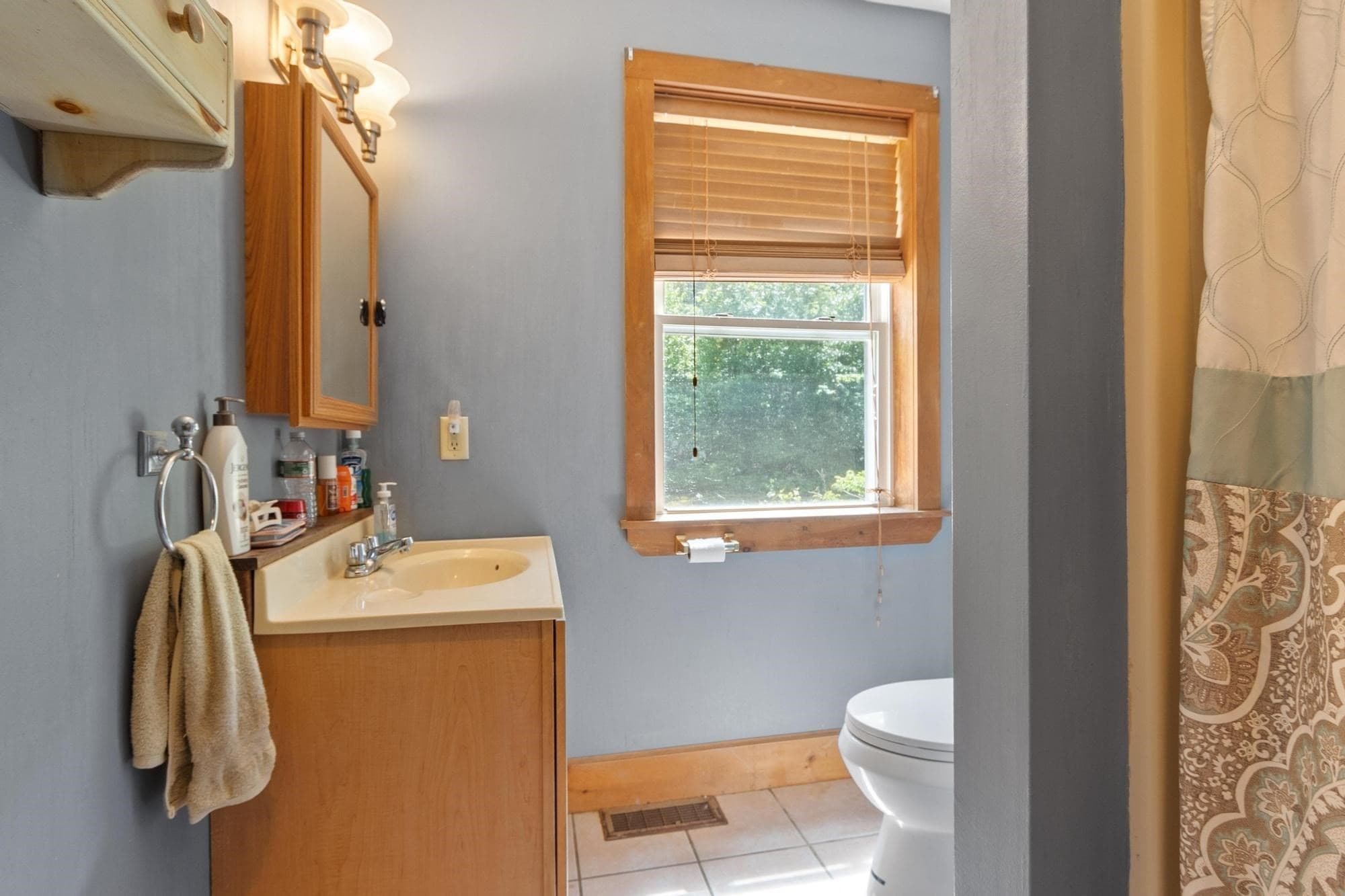 Single Family Residence at 153 Moosehorn Rd, New Salem MA 01355, New Salem, photo 15 of 42