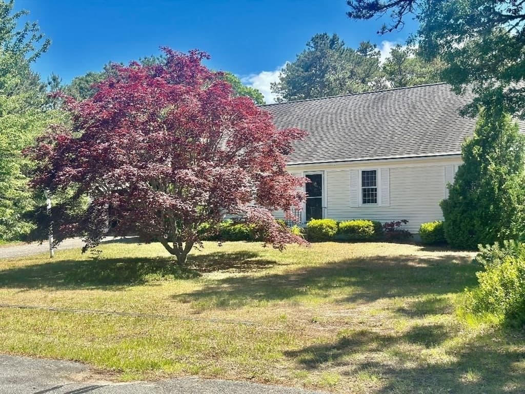 Single Family Residence at 9 Captain Phillips Rd, Harwich MA 02645, Harwich, photo 2 of 14