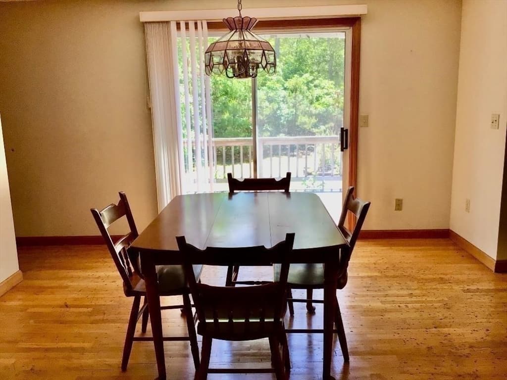 Single Family Residence at 9 Captain Phillips Rd, Harwich MA 02645, Harwich, photo 5 of 14