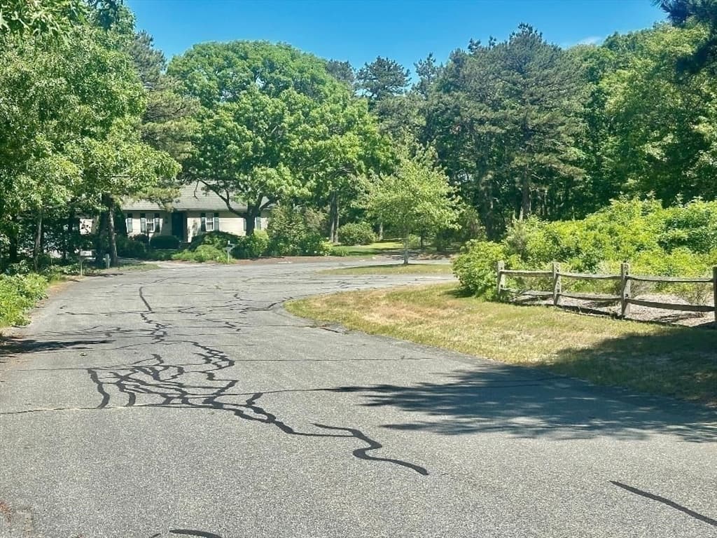 Single Family Residence at 9 Captain Phillips Rd, Harwich MA 02645, Harwich, photo 14 of 14