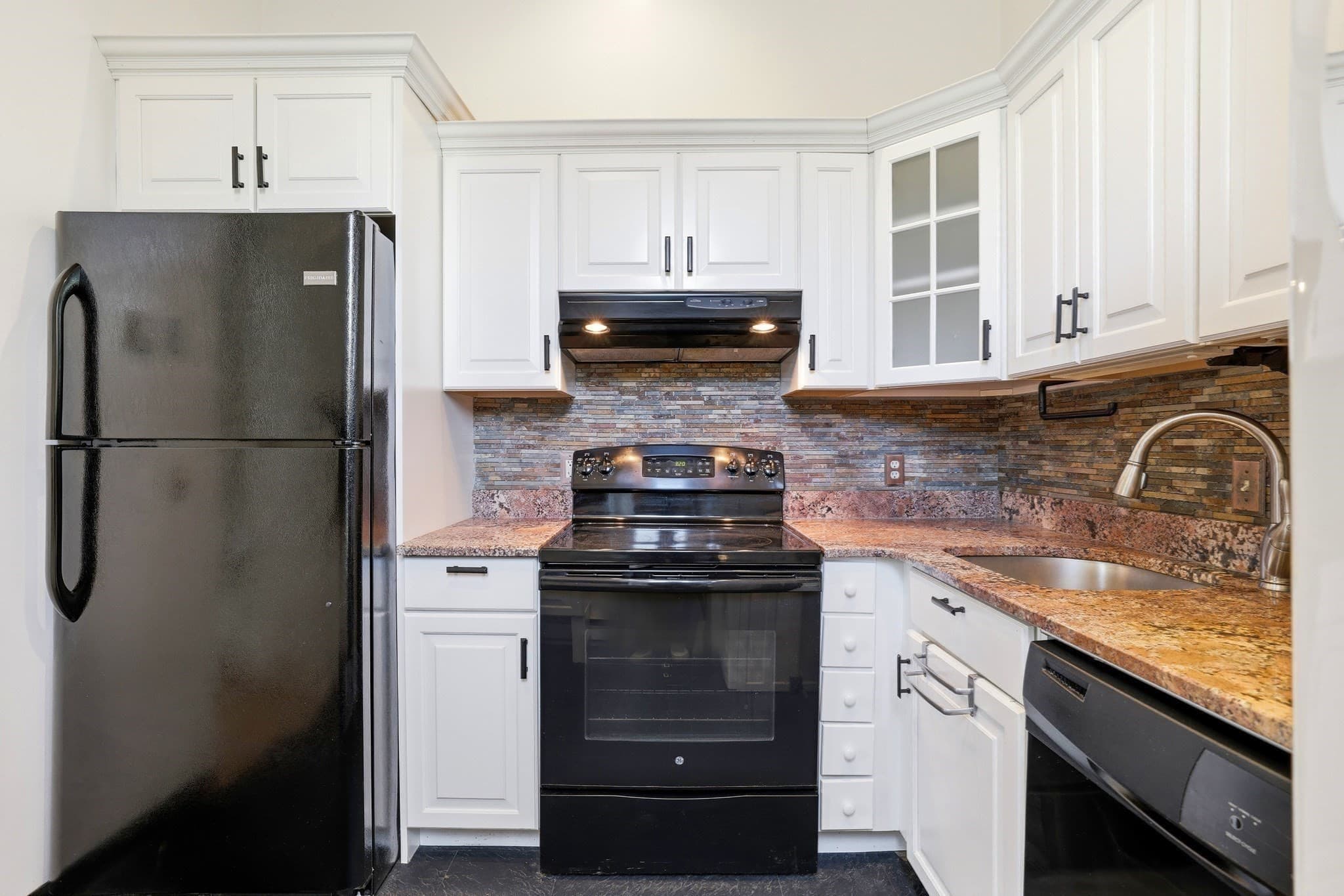 Condominium at 312 Columbus Ave # 4, Boston MA 02116, photo 10 of 20