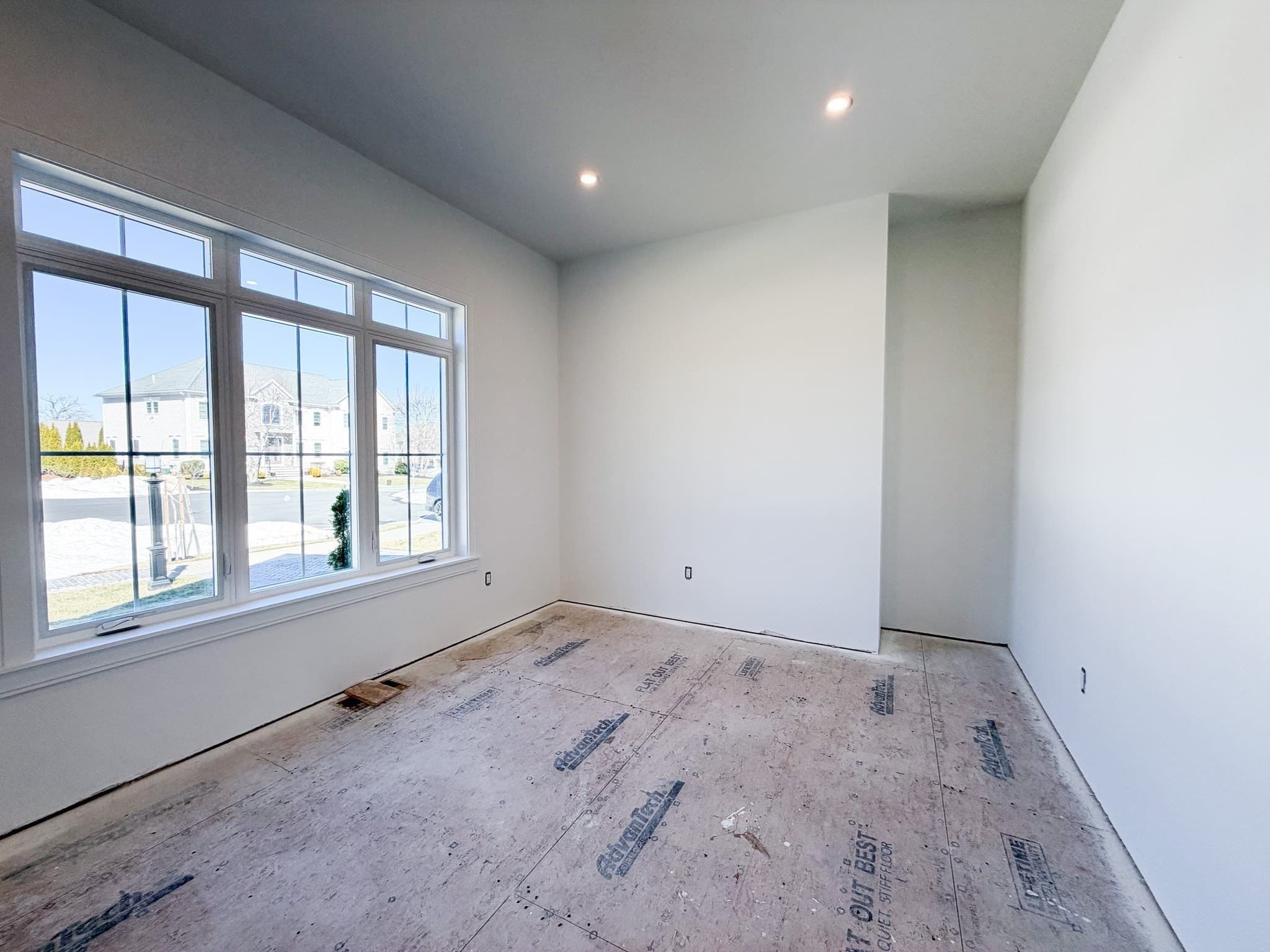 Single Family Residence at 4 Oneil Way, Saugus MA 01906, Saugus, photo 13 of 42