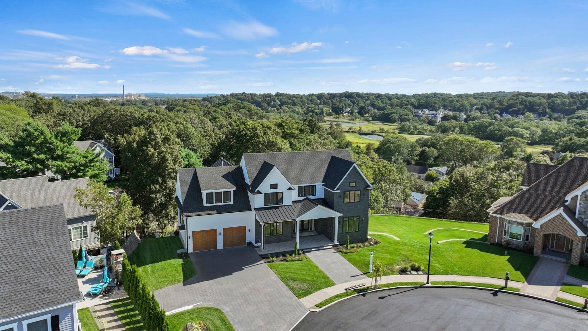 Single Family Residence at 4 Oneil Way, Saugus MA 01906, Saugus, photo 4 of 42