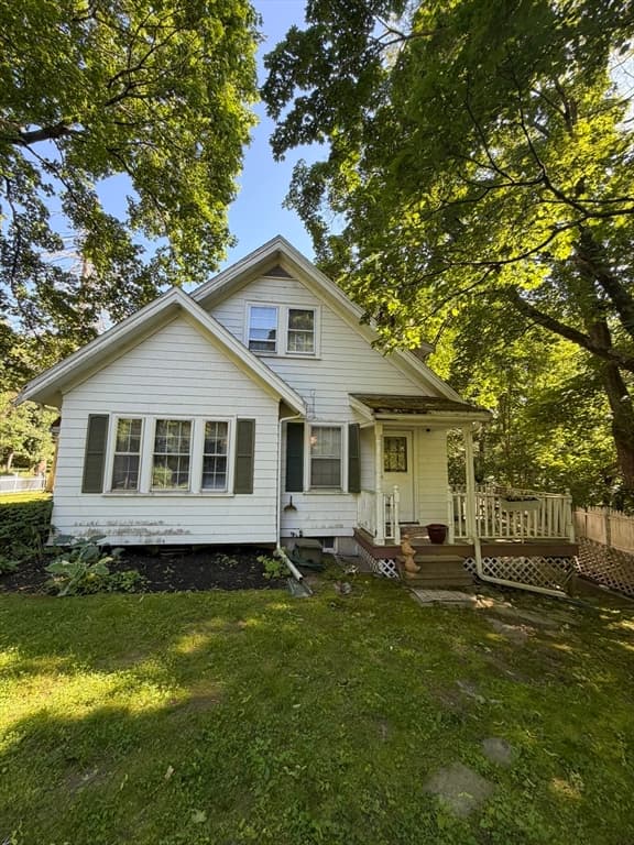 2 Family - 2 Units Side by Side at 28-30 Locust Ave, Rehoboth MA 02769, photo 32 of 34
