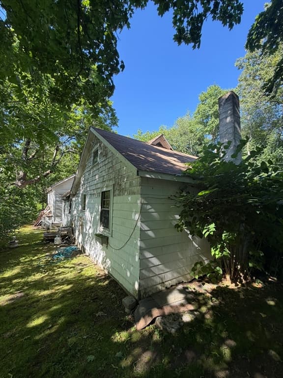 2 Family - 2 Units Side by Side at 28-30 Locust Ave, Rehoboth MA 02769, photo 31 of 34