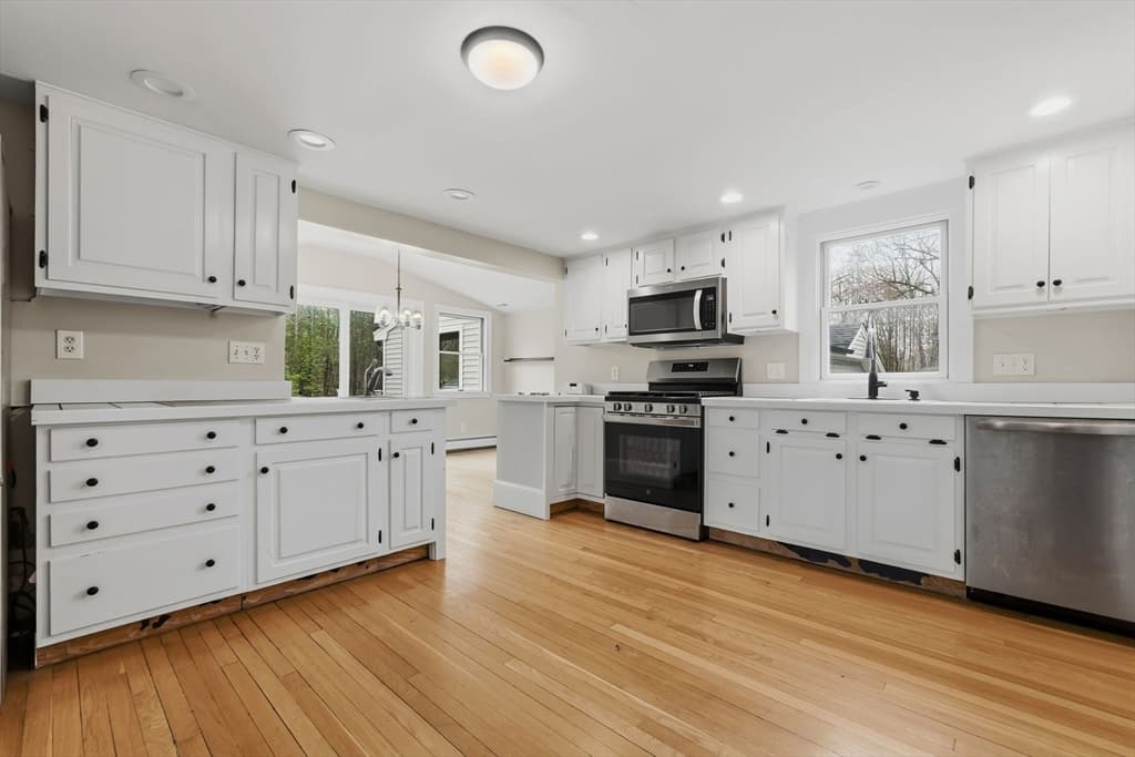 54 Rabbit Rd, Salisbury MA 01952 photo 11