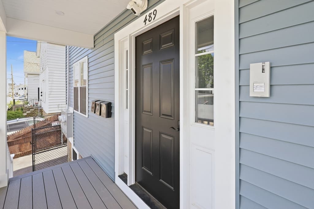 489 Spring, Fall River MA 02721 photo 16