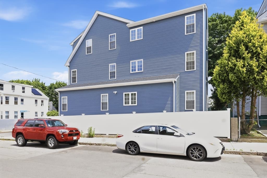 489 Spring, Fall River MA 02721 photo 20