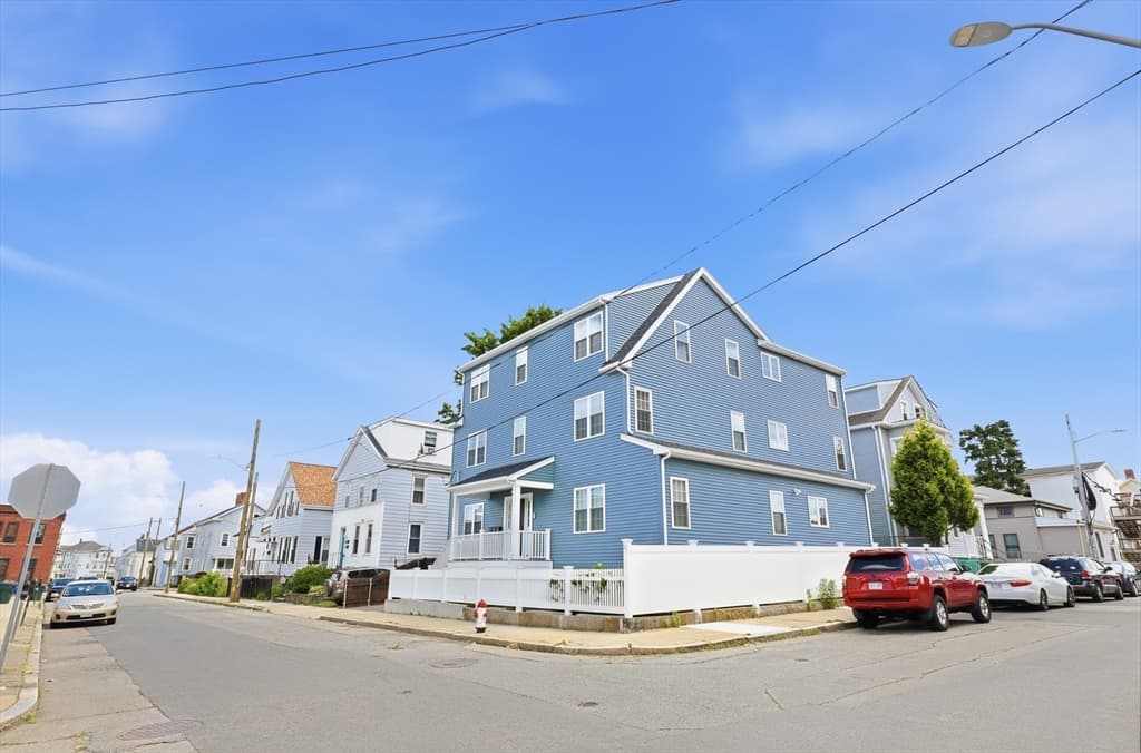 489 Spring, Fall River MA 02721 photo 21