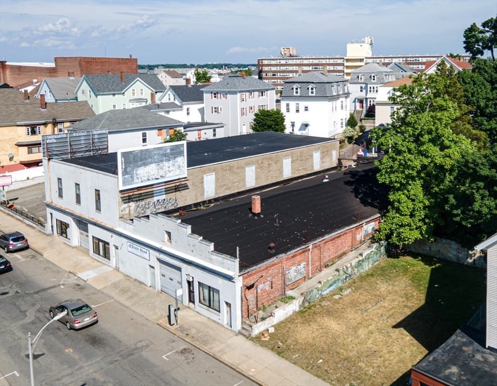 480 South Main St., Fall River MA 02722 photo 4
