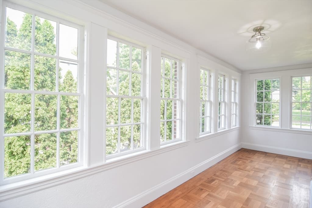 19 Stoneleigh Rd, Watertown MA 02472 photo 13