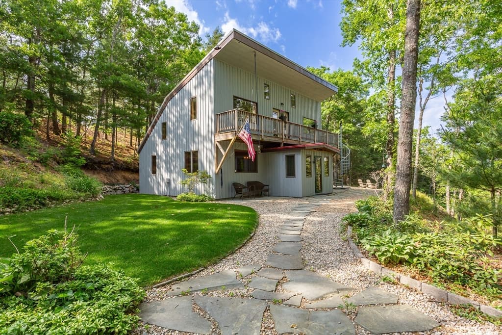 185 Black Cat Road, Plymouth MA 02360