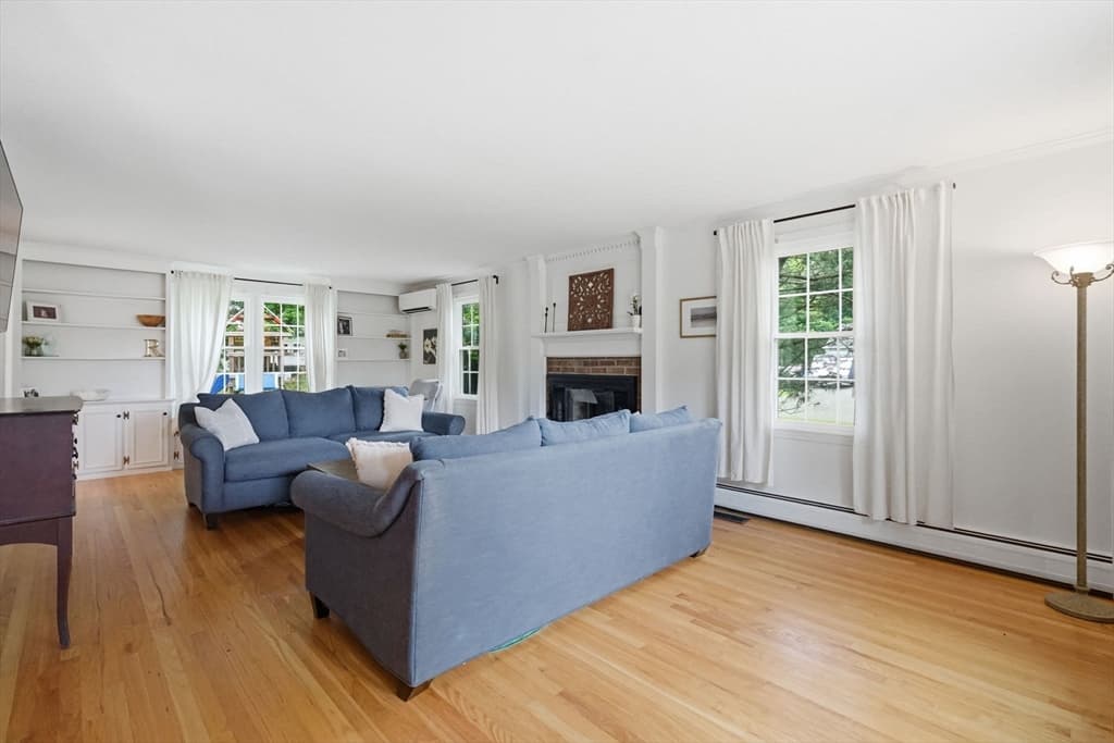 27 Eastwood Dr, Wilbraham MA 01095 photo 7