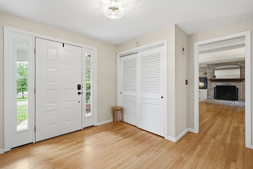 27 Eastwood Dr, Wilbraham MA 01095 photo 5