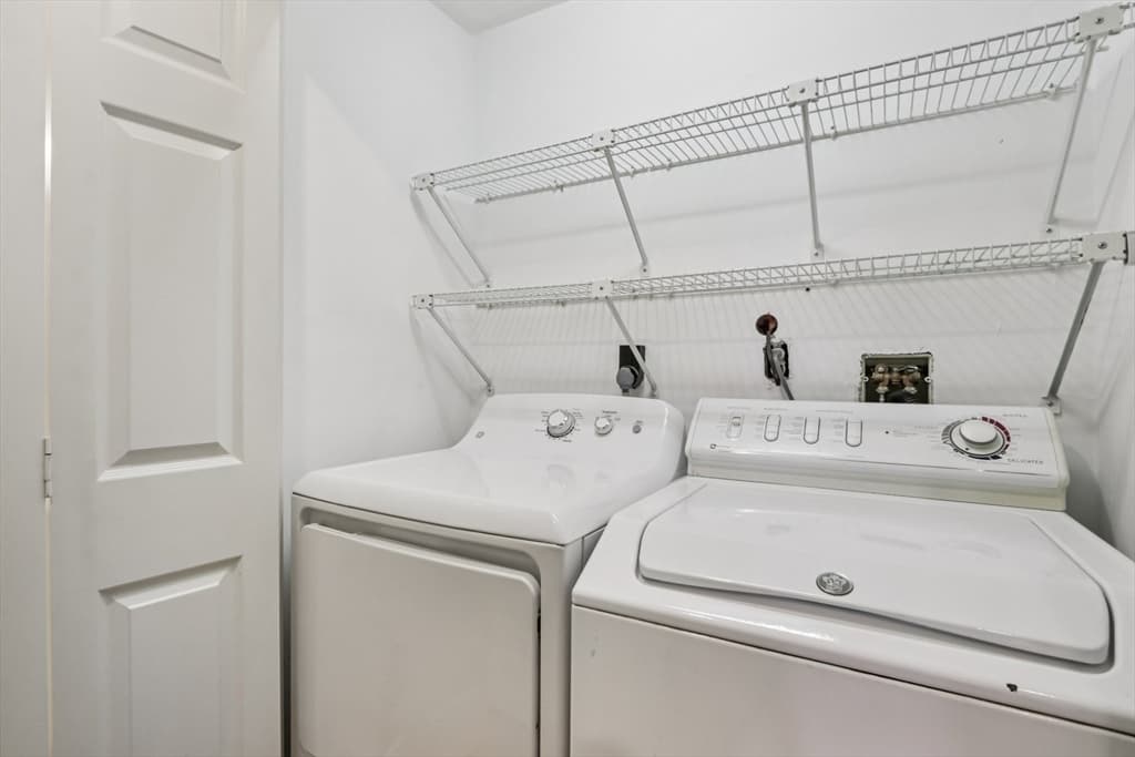 Condominium at 35 Mitchell Grant Way # 35, Bedford MA 01730, photo 35 of 41
