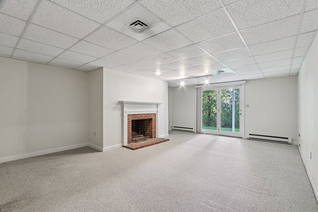 Condominium at 35 Mitchell Grant Way # 35, Bedford MA 01730, photo 29 of 41