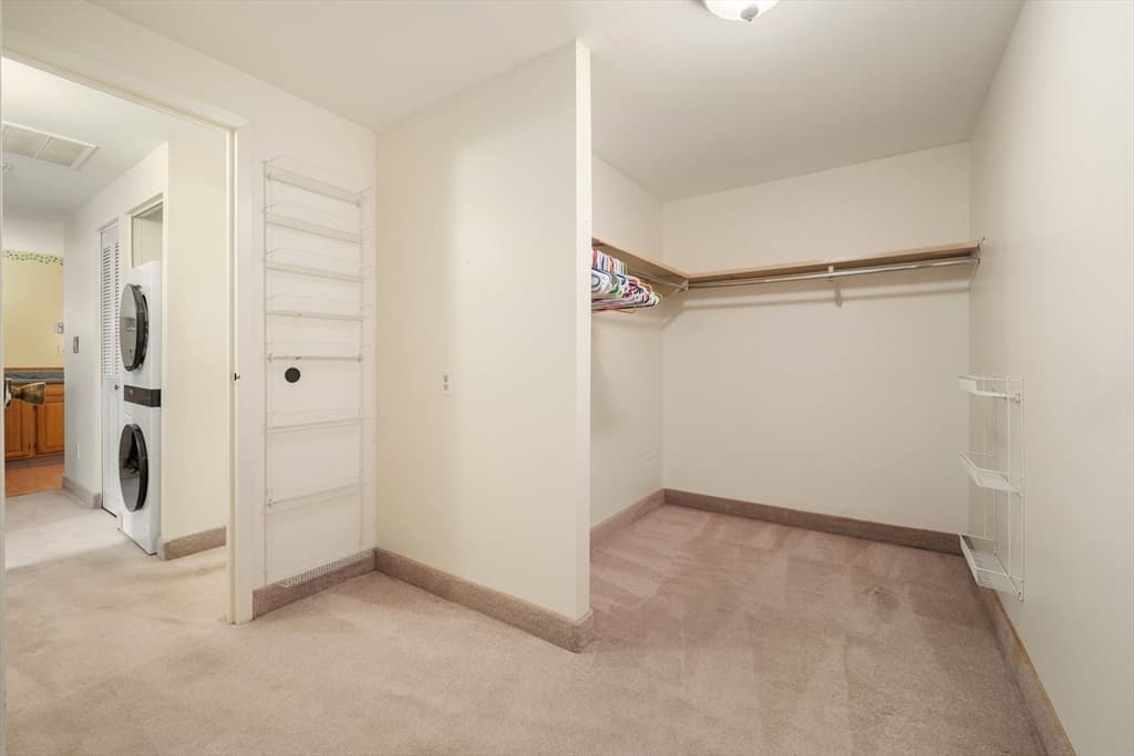221 Oak # 12, Brockton MA 02301 photo 9