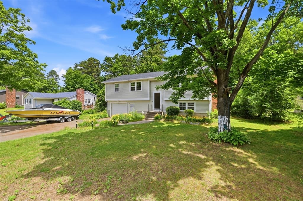 23 Phelps St, Easthampton MA 01027 photo 6