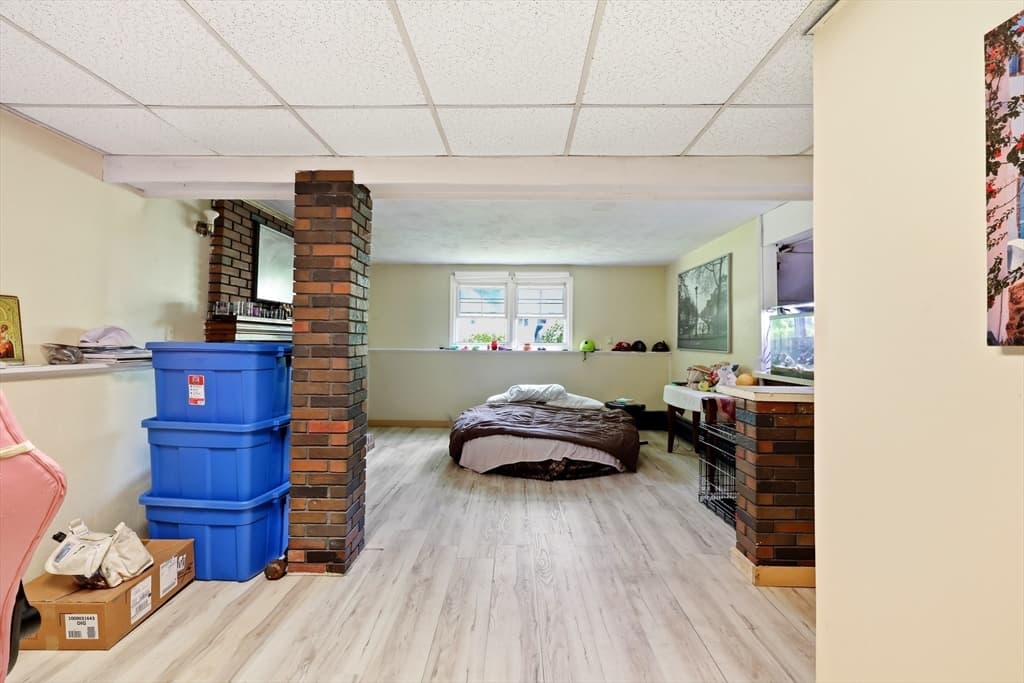 23 Phelps St, Easthampton MA 01027 photo 26