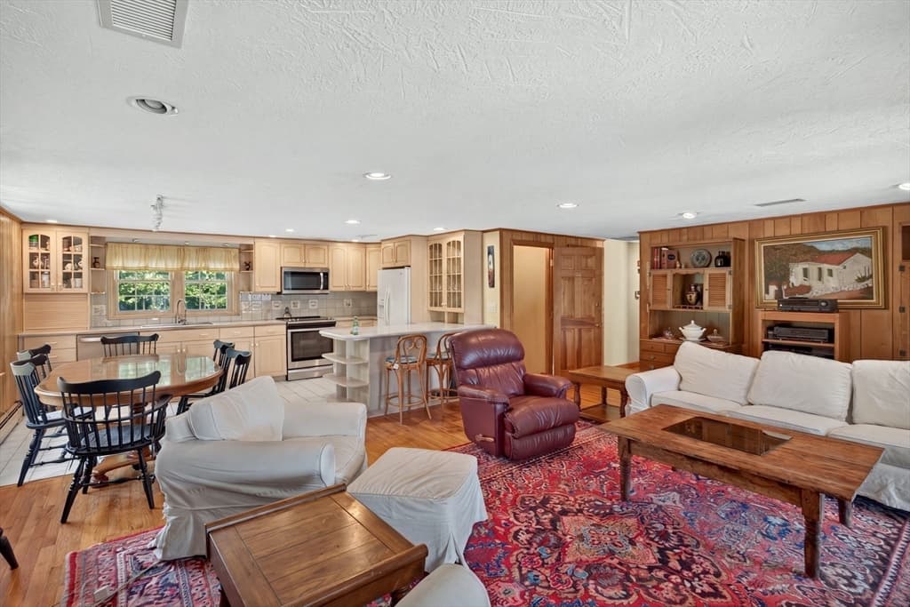 Multi Family at 1021 Route 6a, Dennis MA 02638, photo 19 of 39