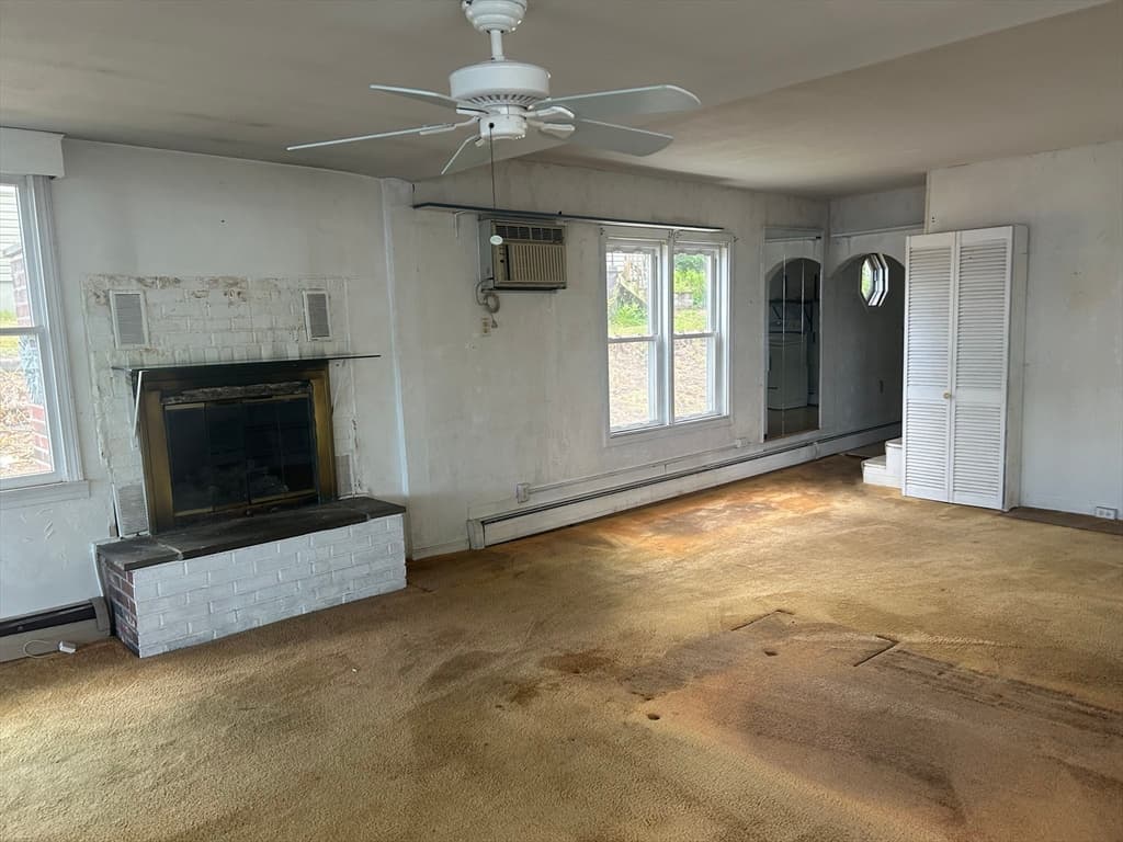 212 Rose Anna Ct, Westfield MA 01085 photo 17
