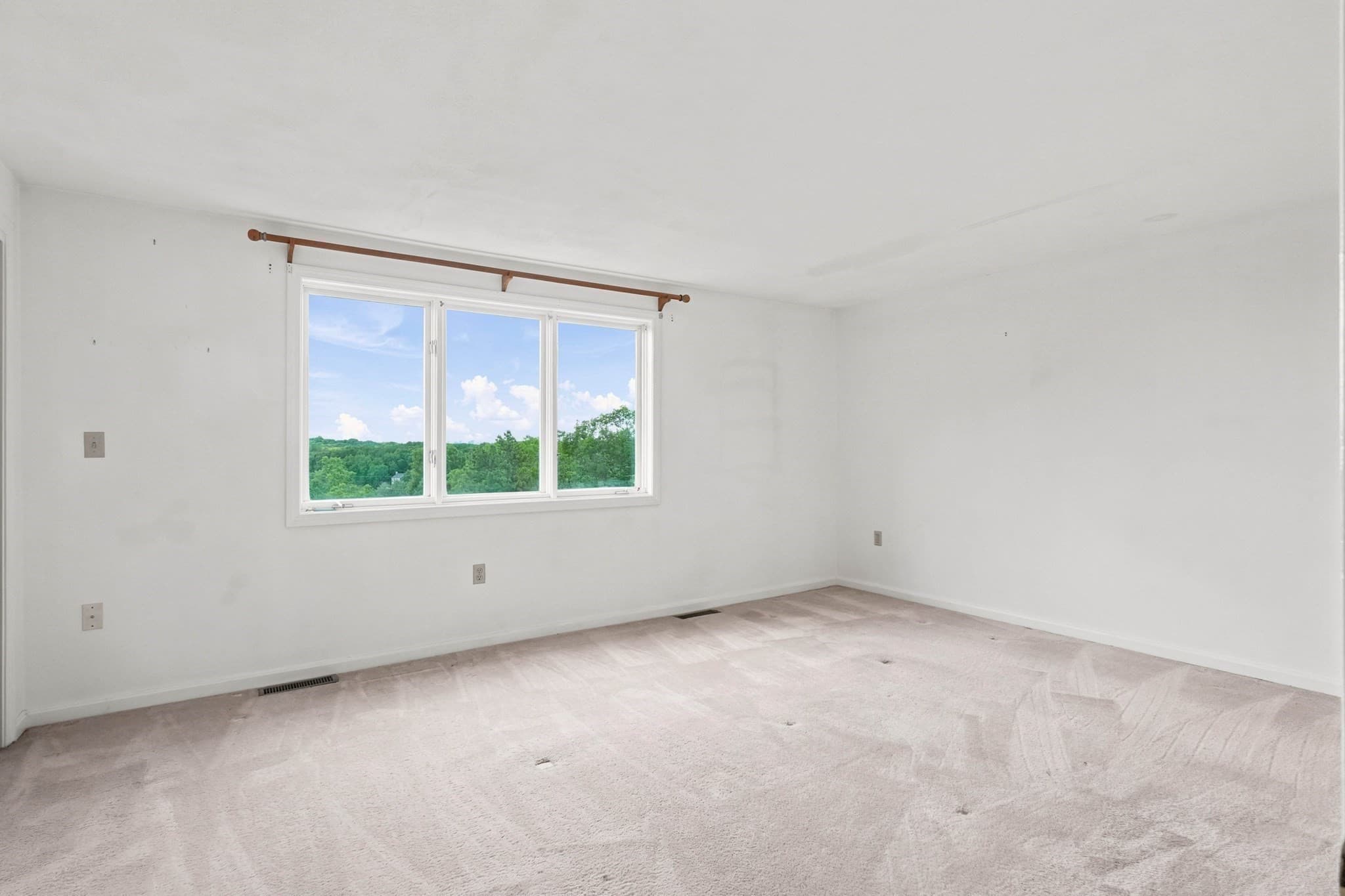 Condominium at 2604 Lewis O Gray Dr # 2604, Saugus MA 01906, photo 12 of 30