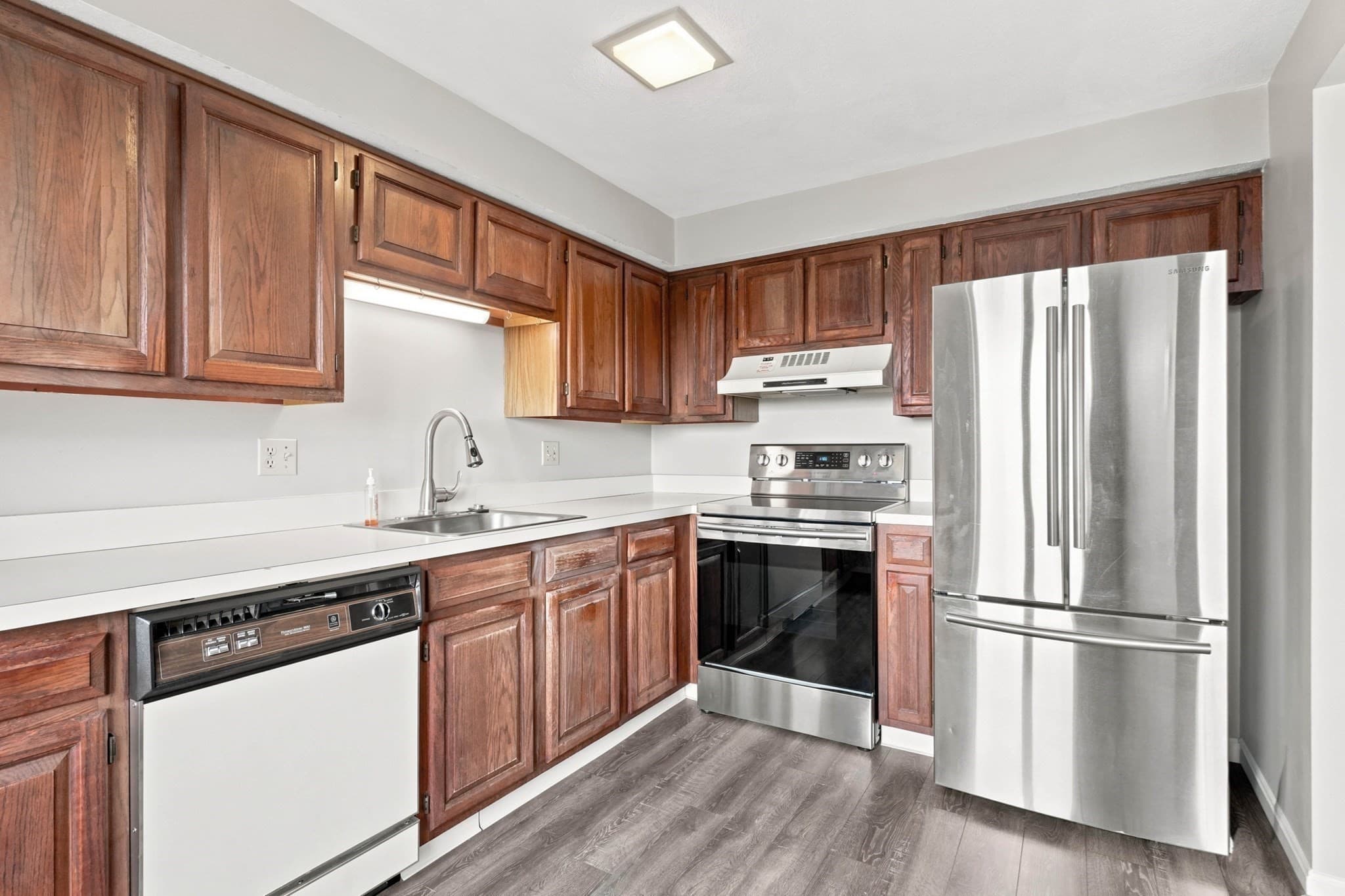Condominium at 2604 Lewis O Gray Dr # 2604, Saugus MA 01906, photo 7 of 30