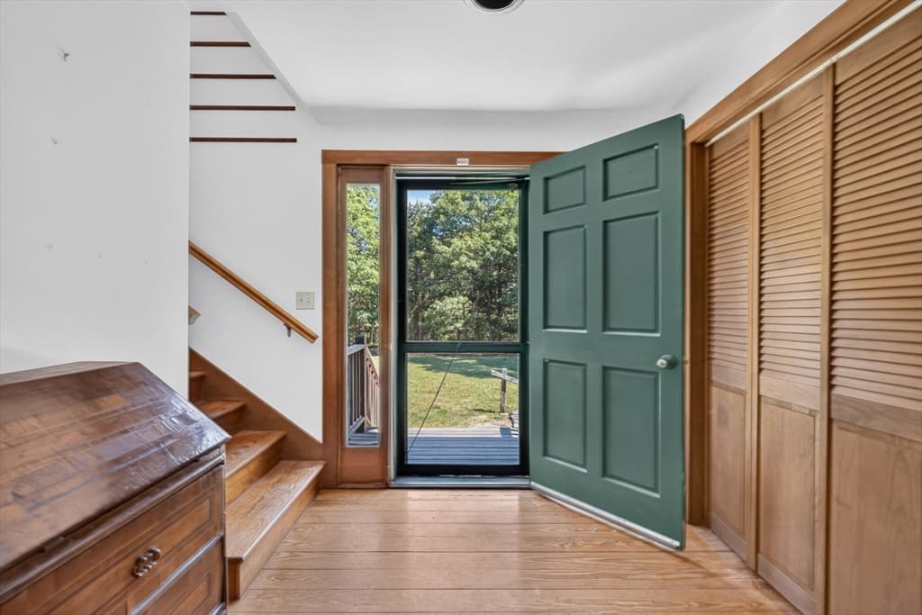 21 Mattarest Ln, Dartmouth MA 02748 photo 9