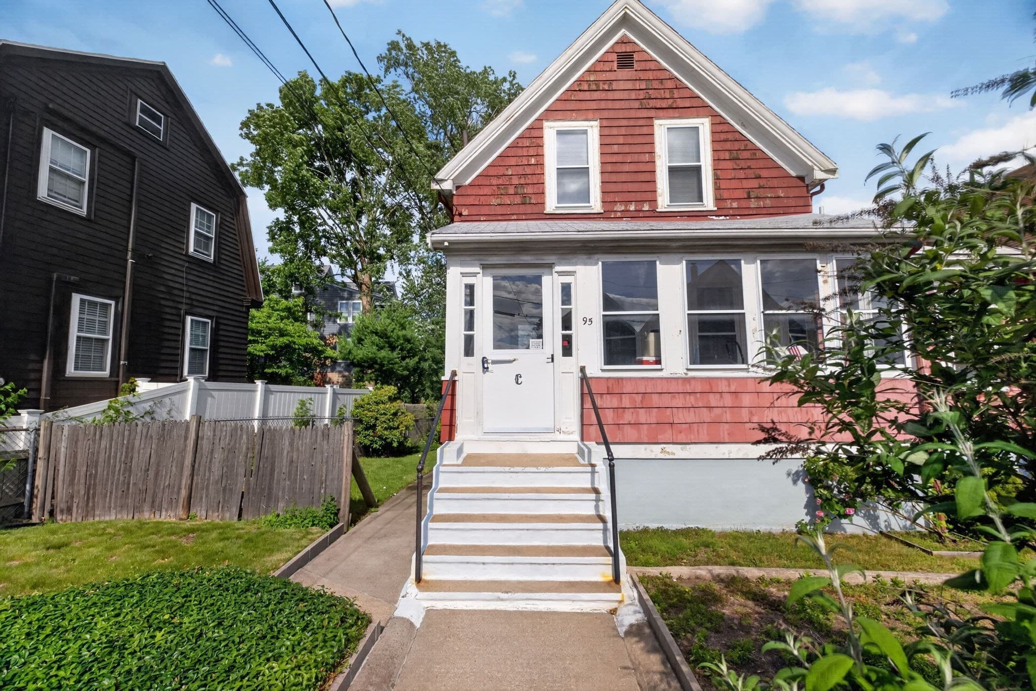 Residential at 95 Marshall St, Winthrop MA 02152, Winthrop, photo 6 of 16