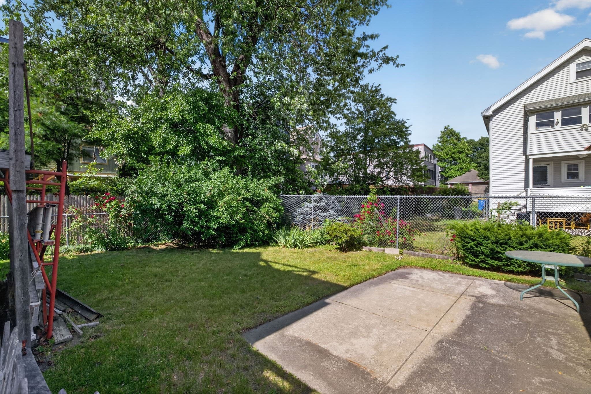 Residential at 95 Marshall St, Winthrop MA 02152, Winthrop, photo 8 of 16