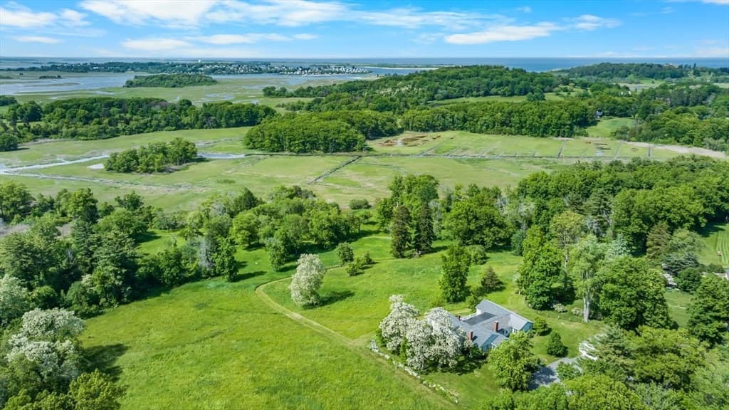 158 Argilla Road, Ipswich MA 01938 photo 2