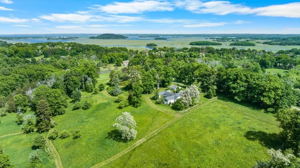 158 Argilla Road, Ipswich MA 01938 photo 4