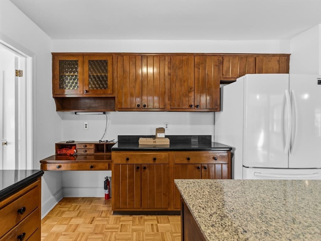 Single Family Residence at 4 Merrymount Dr., Dartmouth MA 02747, photo 15 of 42