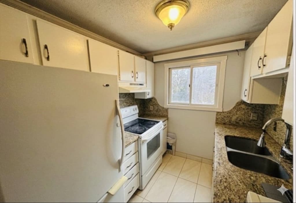 520 High St # 7, Clinton MA 01510 photo 7