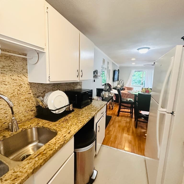 520 High St # 7, Clinton MA 01510 photo 11