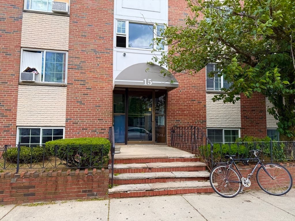 15 Staples Ave # 18, Everett MA 02149 photo 13
