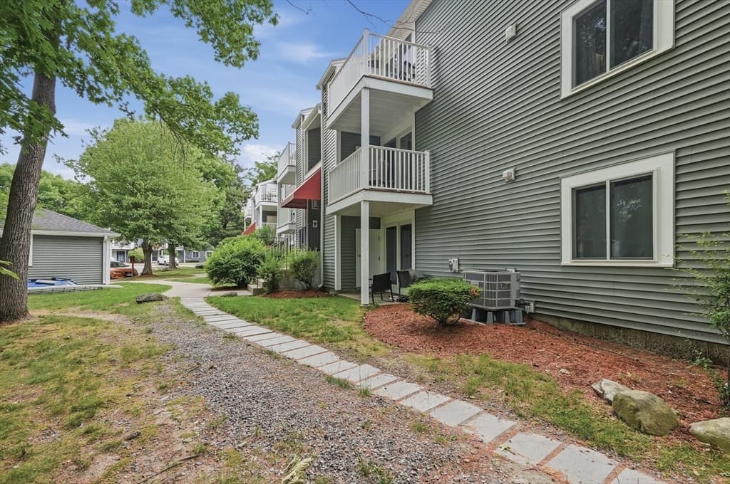 Condominium at 11 Silver Hill Lane # 6, Natick MA 01760, Natick, photo 23 of 24