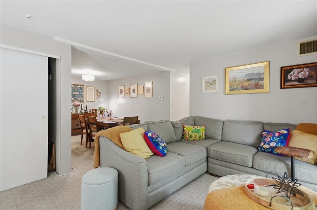 Condominium at 11 Silver Hill Lane # 6, Natick MA 01760, Natick, photo 3 of 24