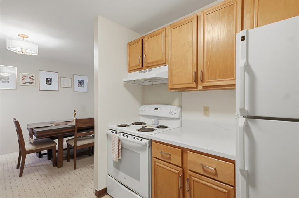 Condominium at 11 Silver Hill Lane # 6, Natick MA 01760, Natick, photo 9 of 24