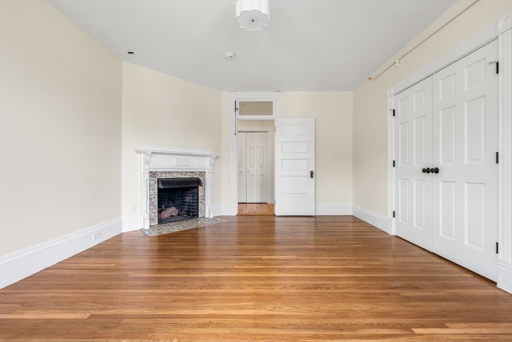 Condominium at 16 Loring Avenue # 2, Salem MA 01970, photo 14 of 25